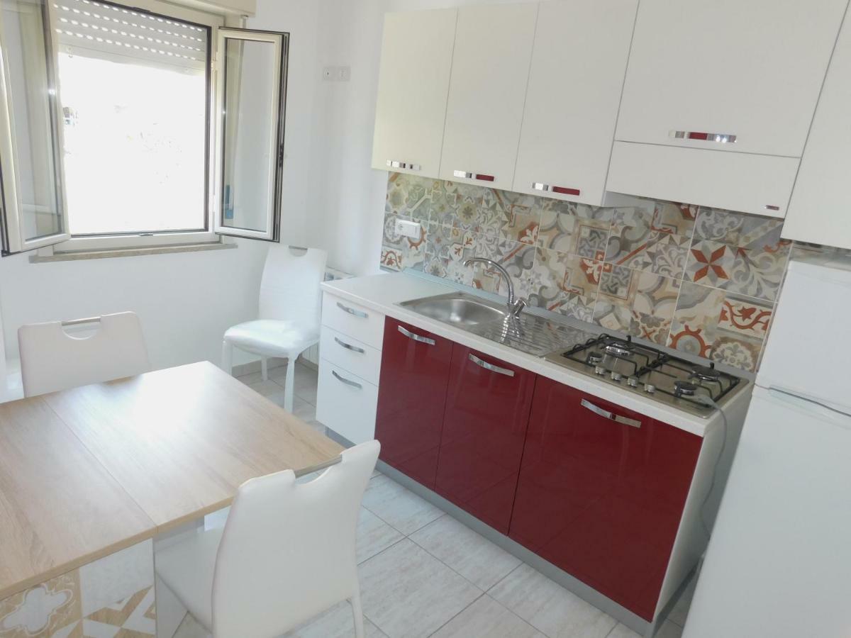 Vanilla Apartments Giardini Naxos Bagian luar foto